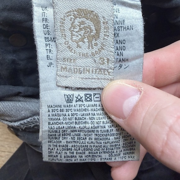 Diesel Tepphar Jeans Men 33x32 Black Slim Carrot Stretch Italy 0R84A (Tag31) - Picture 7 of 16